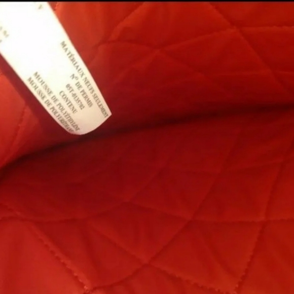 Incase 11” Inch MacBook New - Picture 4 of 4